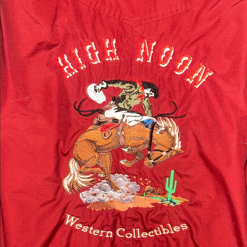 Eddie Bauer HIGH NOON Jacket with Plaid Hood, worn once!🐴